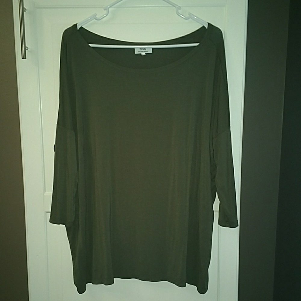 Piko hunter green tunic medium